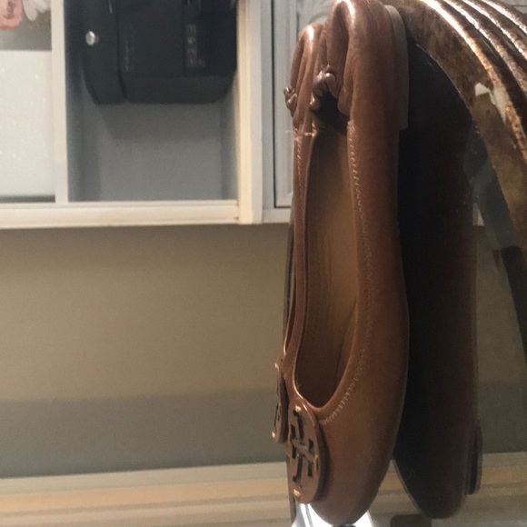 Tan Tory Burch Flats Size 11 - Picture 5 of 6